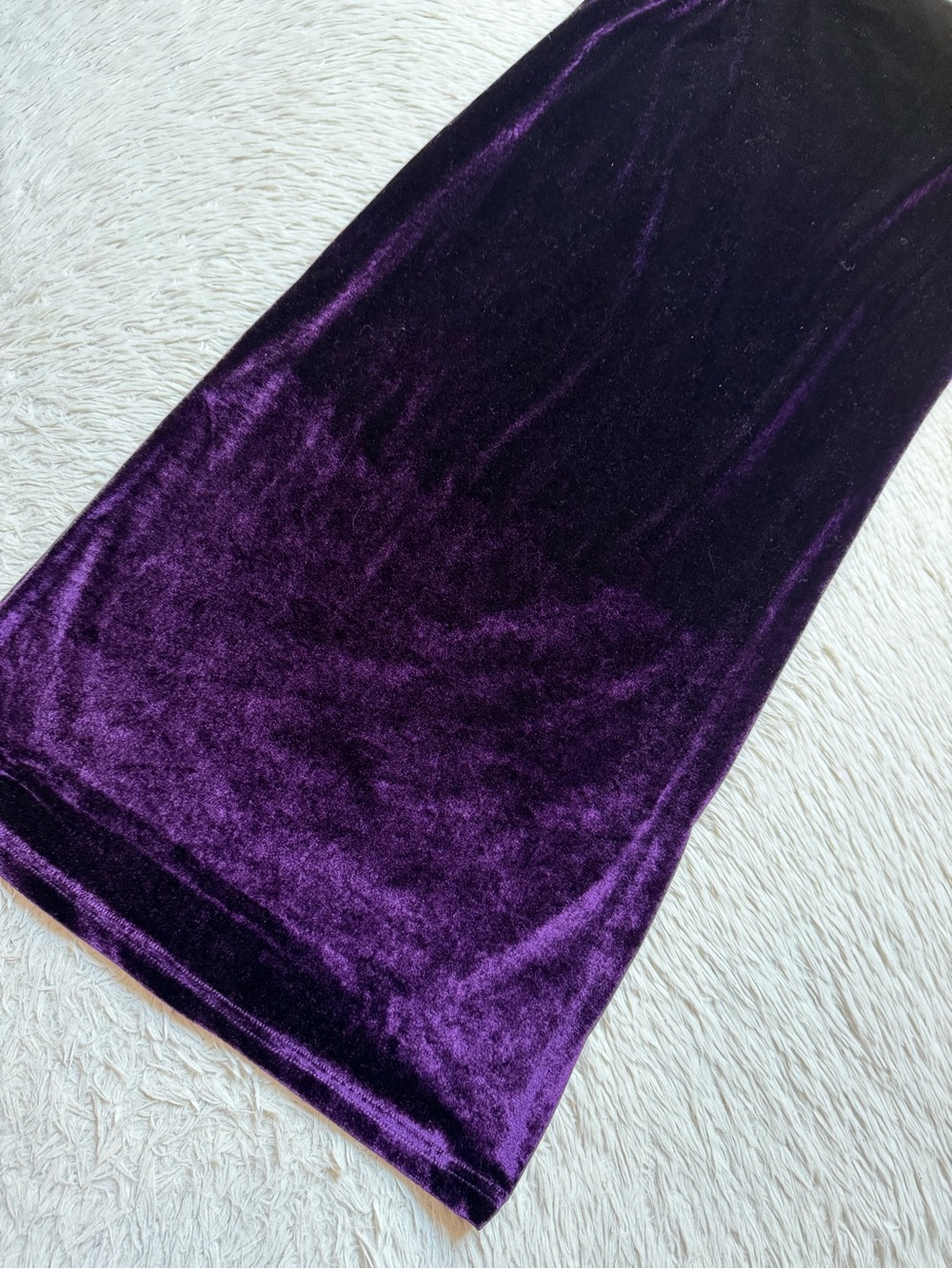 Vintage 90s Purple Velvet pencil tight fitting skirt